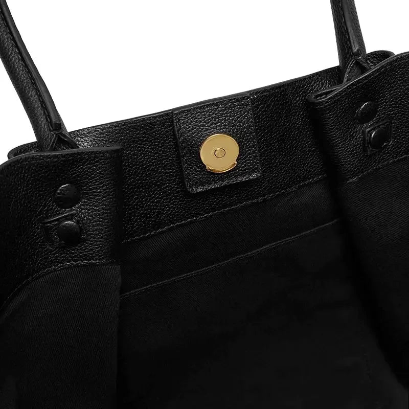 Isabelle | Elegant Shoulder Bag