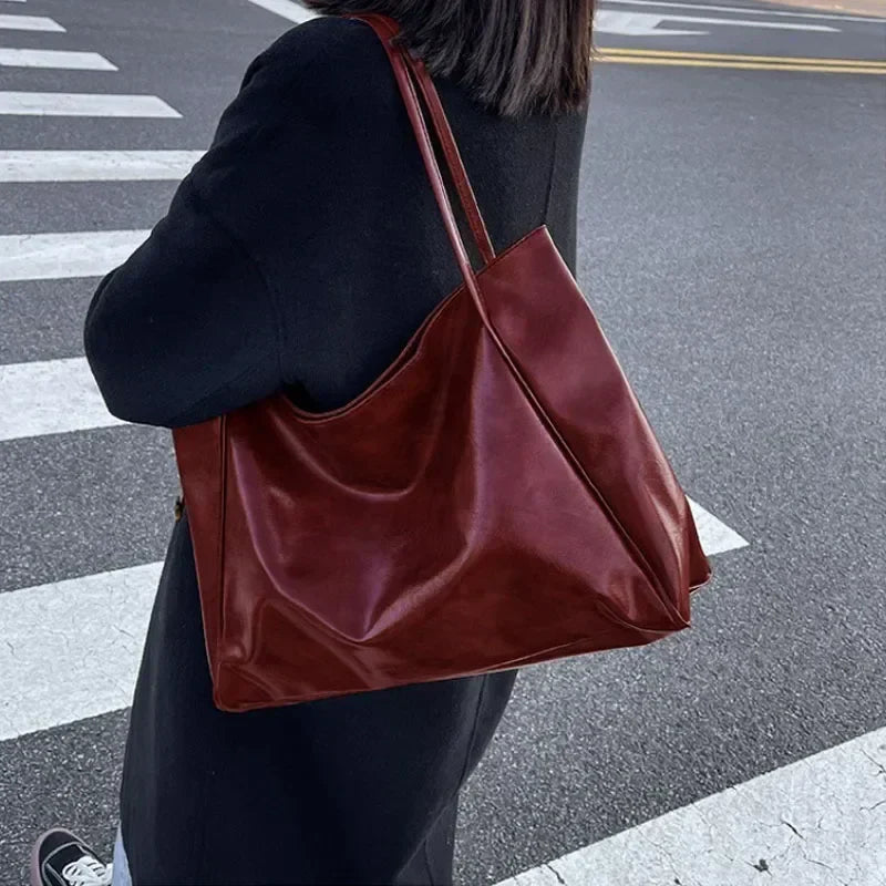 Aria | Simplistic Elegant Tote Bag